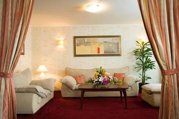 Люкс в Отеле Capitol Hotel